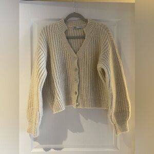 Zara Cream Knit Cardigan Sweater